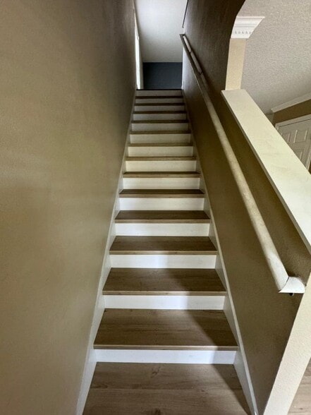 Building Photo - 13548 Tea Rose Way