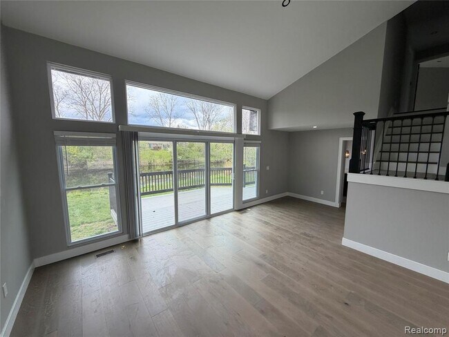 Building Photo - 5140 Woodrun Ct