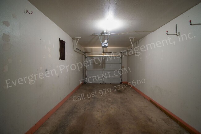 Building Photo - 1321-1323 E. 16th St.