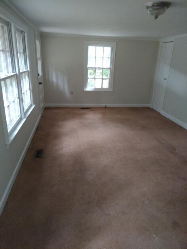 755 State Rd S38890 755 State Rd S38890 Orangeburg SC 29115