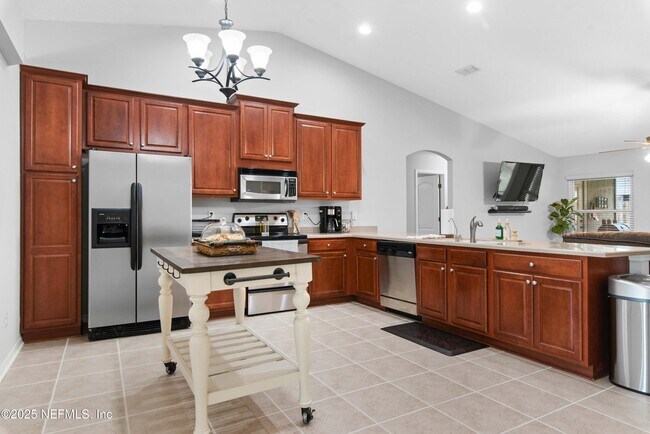 Building Photo - 2650 Kermit Ct