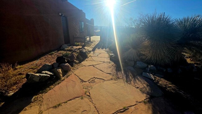 Building Photo - Corrales 4 Bedroom For Rent