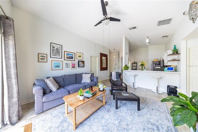 Building Photo - 1321 Whitewood Way
