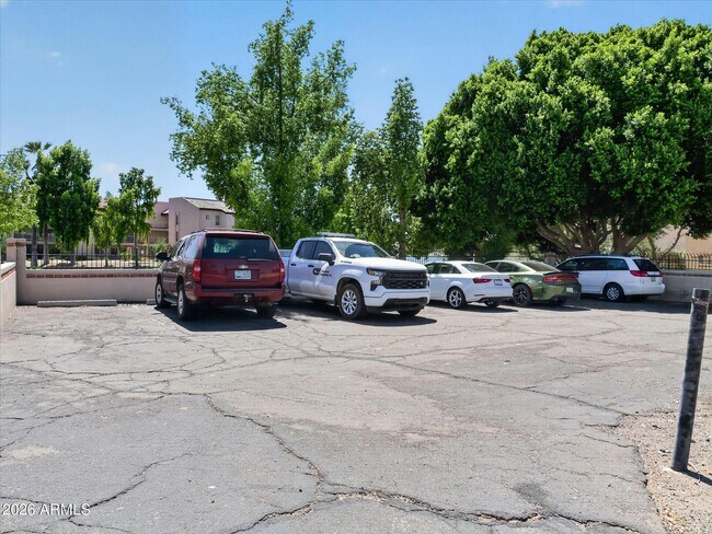 Building Photo - 11444 N 28th Dr