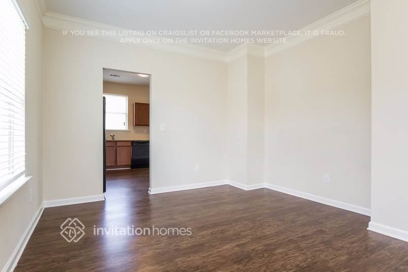 Building Photo - 2146 Villa Spg Ter