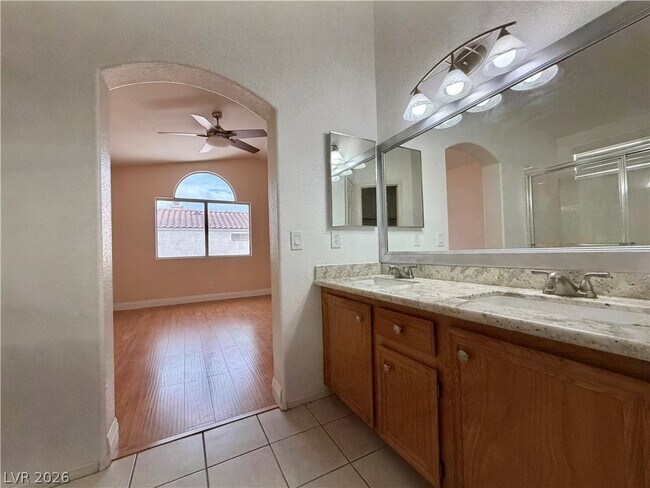 Building Photo - 8638 White River Dr