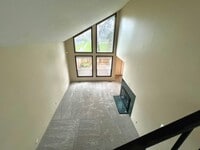Building Photo - hazelwood