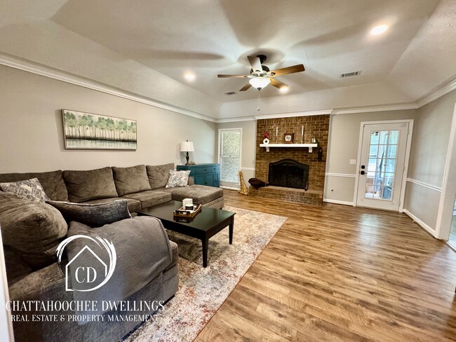 Building Photo - 5936 Manassas Dr