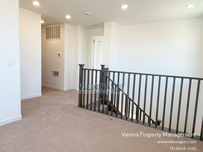 Building Photo - 7361 Moon Dream Wy
