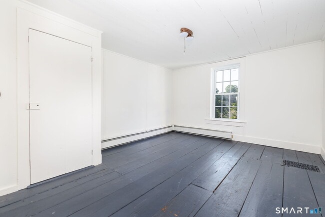 Building Photo - 858 Worthington Ridge