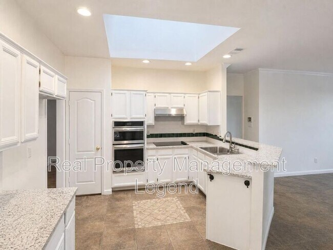 Building Photo - 9518 Prestmont Pl
