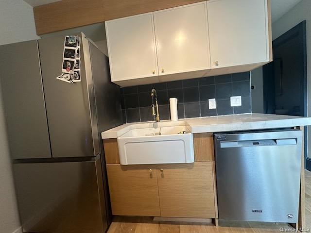 Building Photo - 255 Homestead Village Dr