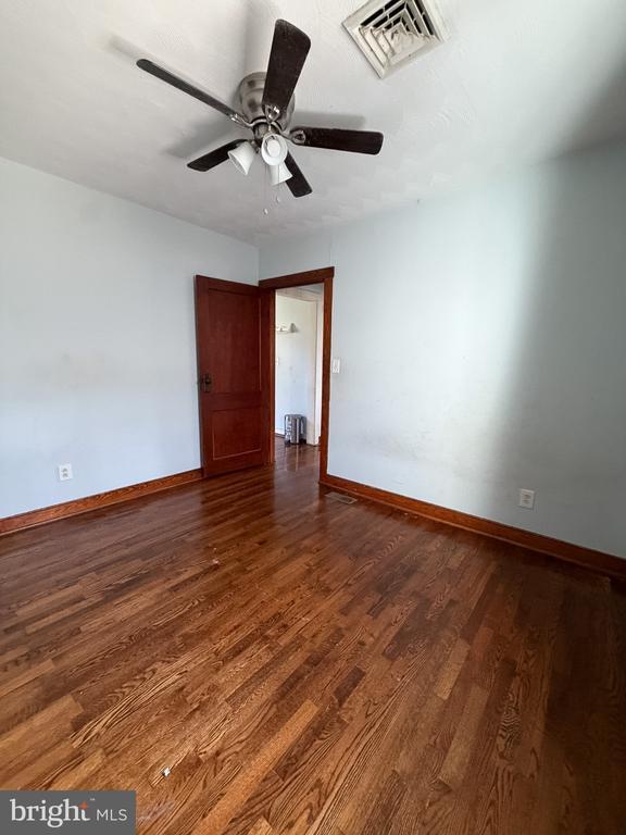 Building Photo - 2929 Packer St