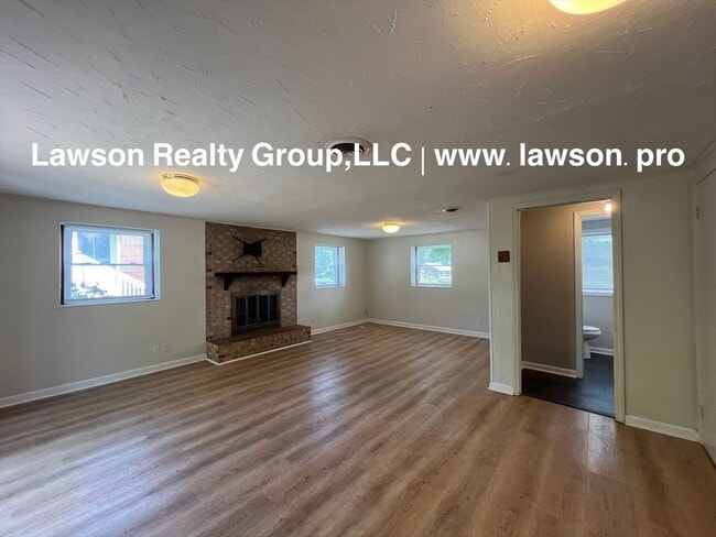 Building Photo - Updated Ranch in Glenvar with Garage and Bonus Room