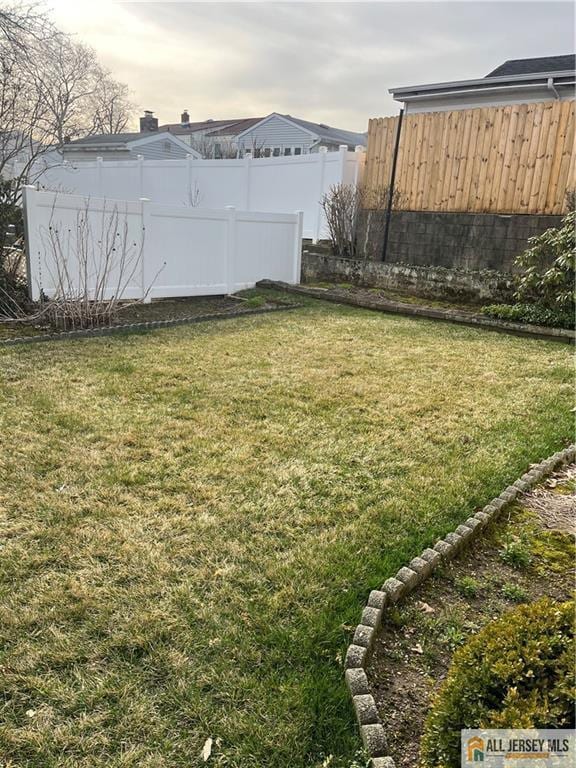 Building Photo - 102 Prentice Ave