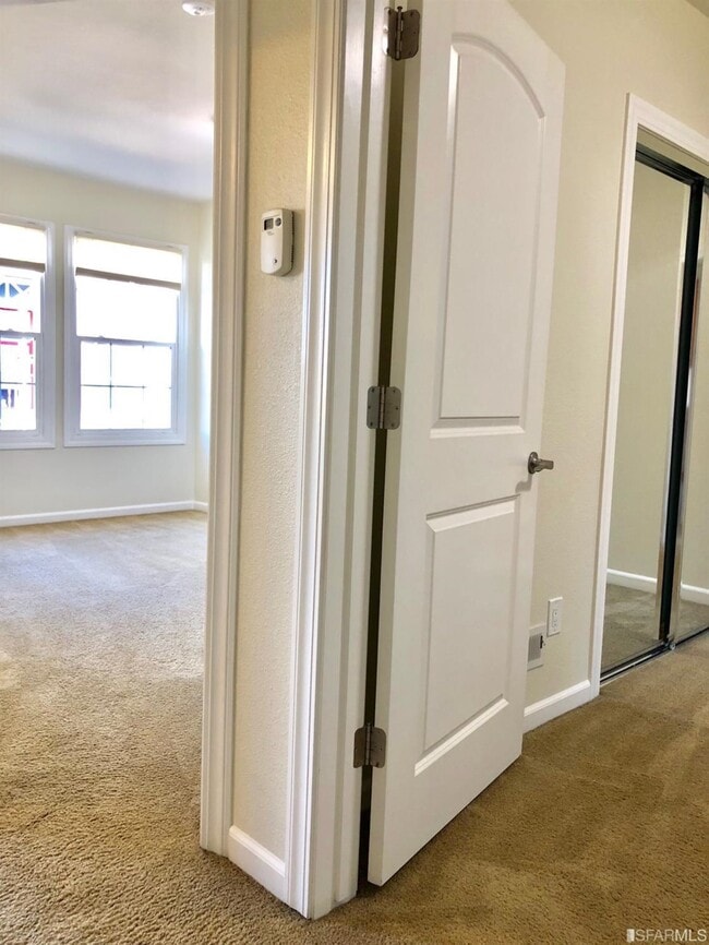 Building Photo - 744 Clementina St