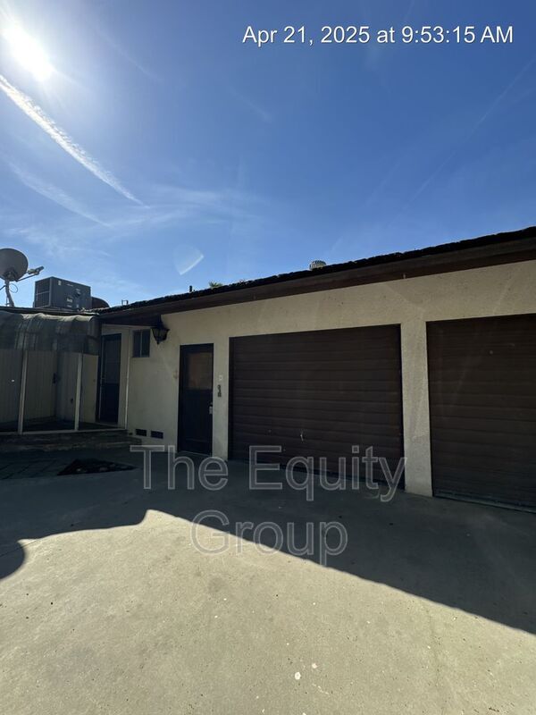 Building Photo - 5342 Avenue 280