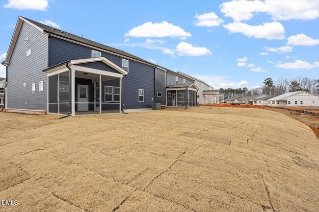 Building Photo - 465 Grange Farm Pl