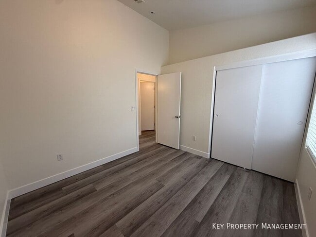 Building Photo - 1605 Woodward Heights Way