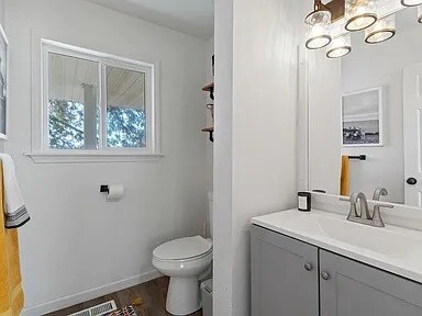 Building Photo - 43299 Ranger Cir Dr