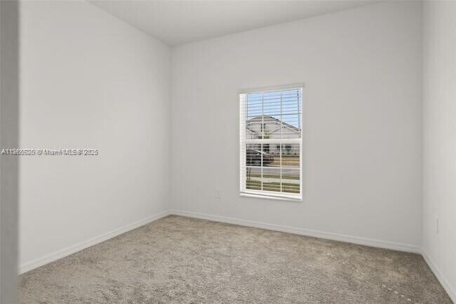 Building Photo - 724 Grove