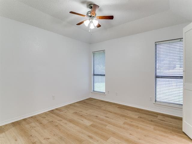 Building Photo - 325 Pepperwood St