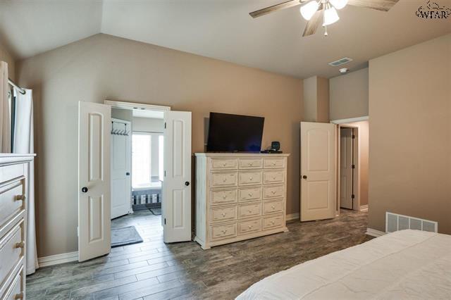 Building Photo - 5113 Tillie Dr