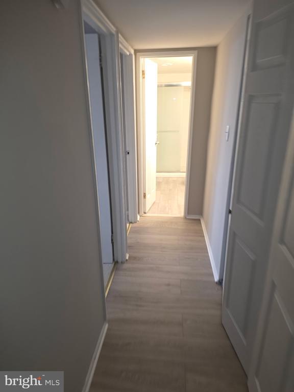 Building Photo - 4600 S Four Mile Run Dr