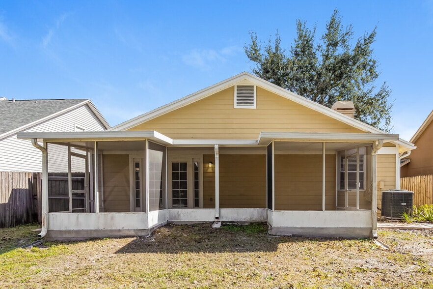 Building Photo - 11214 Elmfield Dr