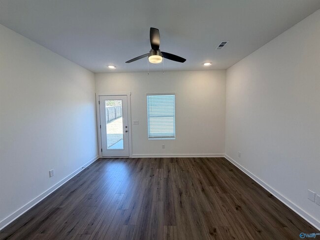 Building Photo - 6210 Taramore Ln NW