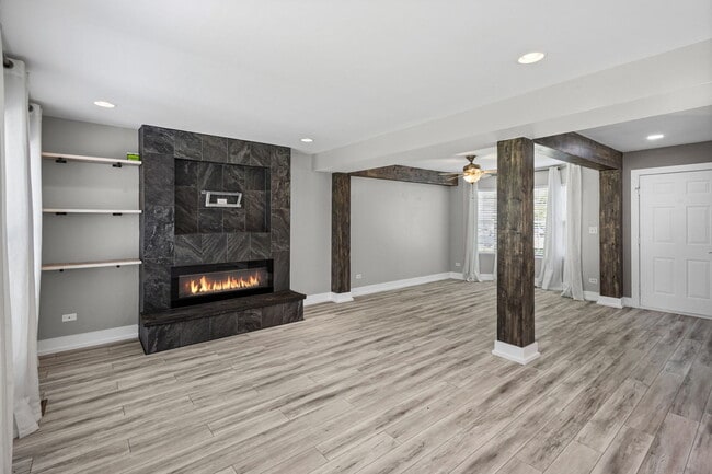 Building Photo - 5117 Woodmere Ct