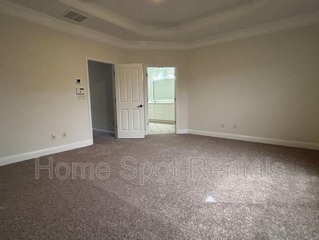 Building Photo - 2664 Rivers Edge Dr NE