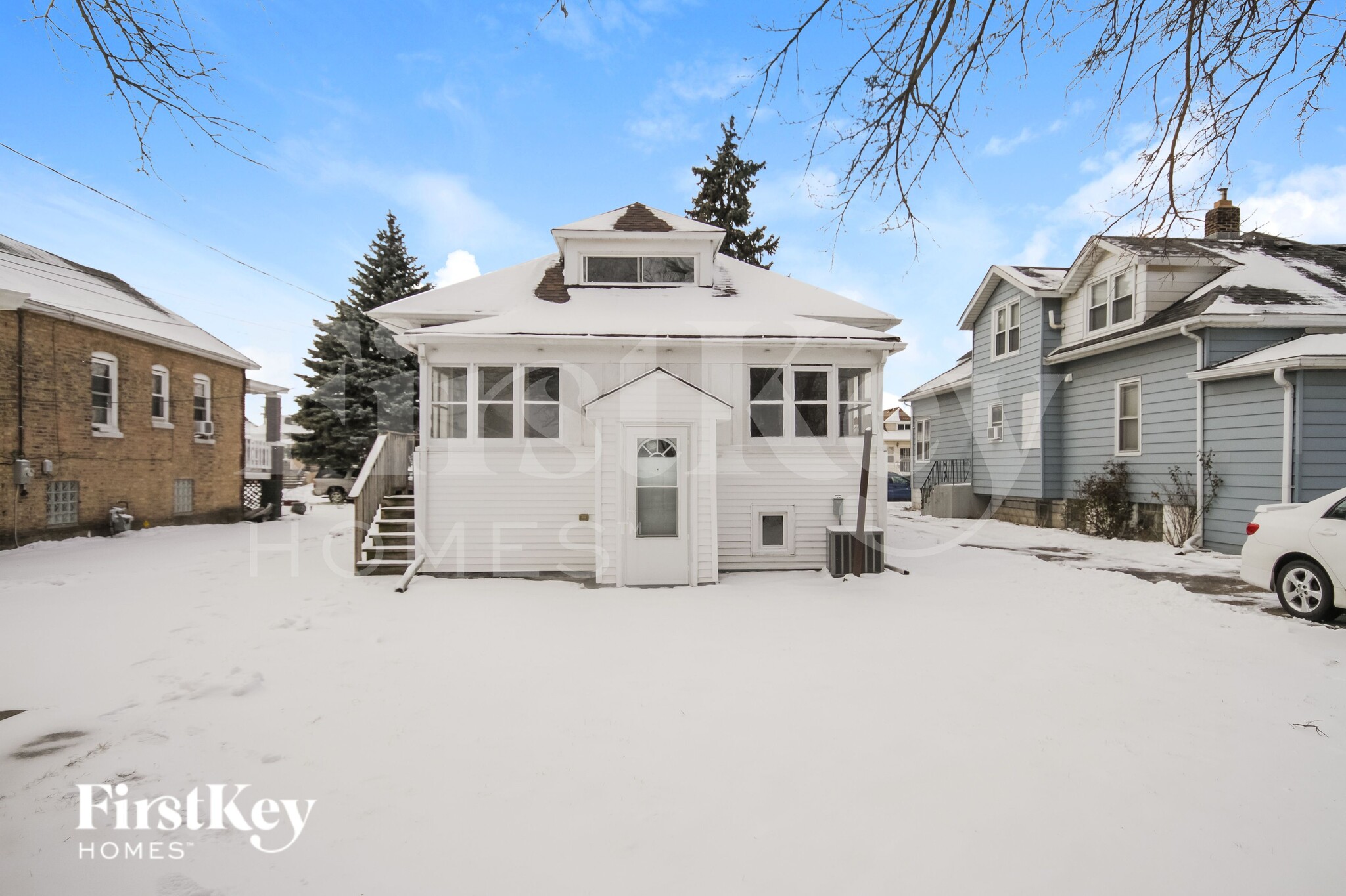 Building Photo - 649 Price Ave