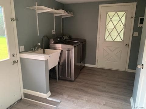 Building Photo - 1410 Airway Dr