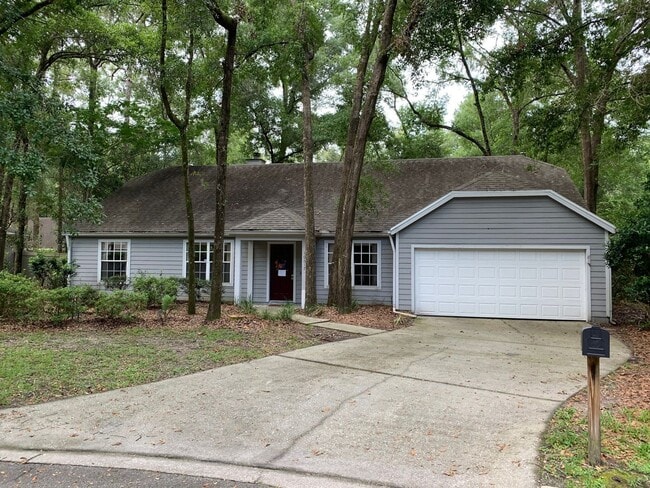 Building Photo - Sutherland Crossing