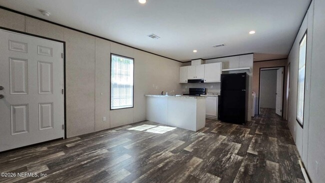 Building Photo - 1726 Bermuda Rd