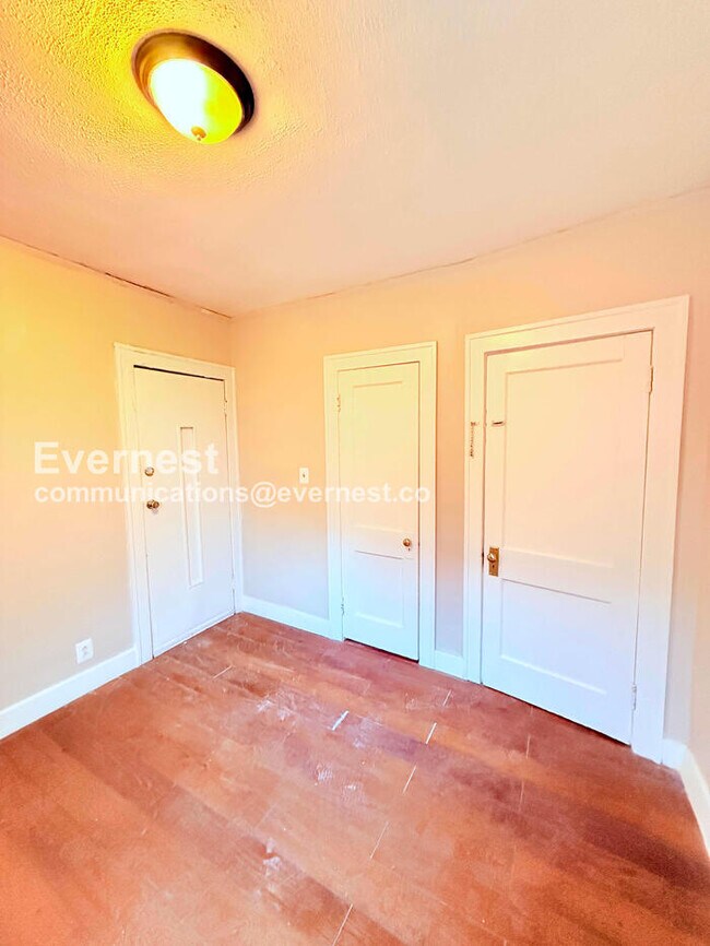 Building Photo - 12019 Stoepel St