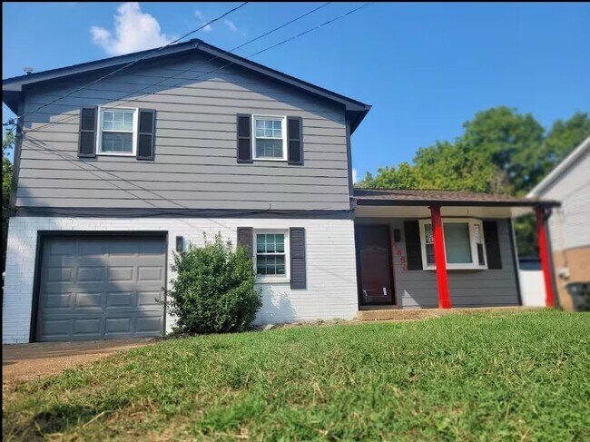 Primary Photo - 4880 Barclay Square Dr