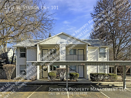 Primary Photo - Walking distance to Lakeharbor and State S...