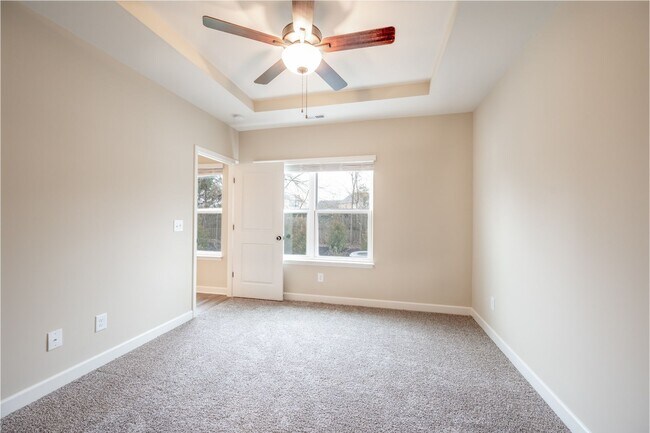 Building Photo - 4409 Chusto Dr