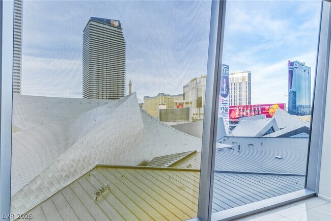 Building Photo - 3726 S Las Vegas Blvd