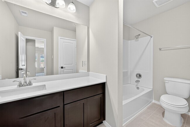 Building Photo - 31034 Regal Elm Ln