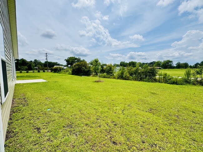 Building Photo - 809 Rivas Ct