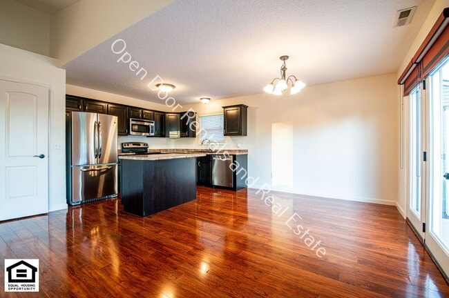 Building Photo - 12595 Shearwater Run