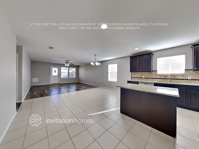 Building Photo - 1717 Gayla Creek Dr