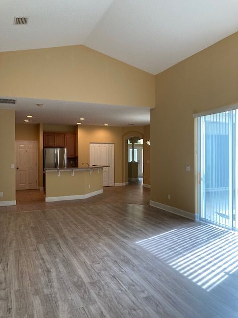 Building Photo - 87 Patric Dr
