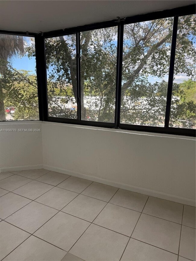 Building Photo - 8205 SW 152nd Ave