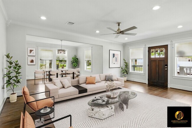 Building Photo - 522 Caplin St