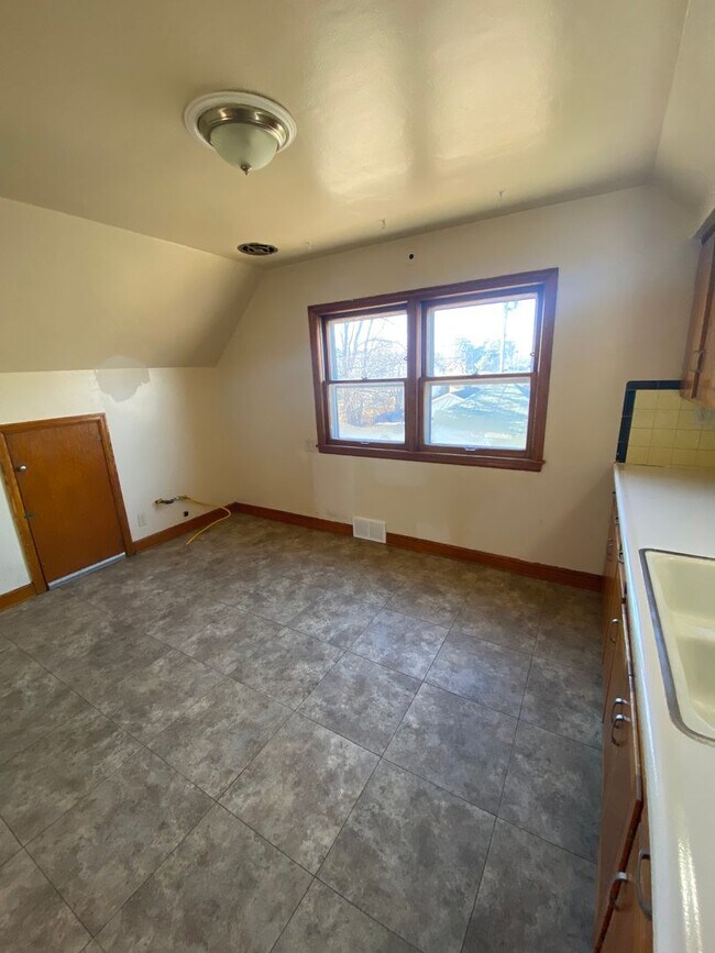 Building Photo - 4171 N 63rd St