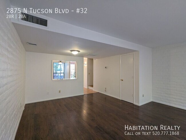 Building Photo - 2875 N Tucson Blvd